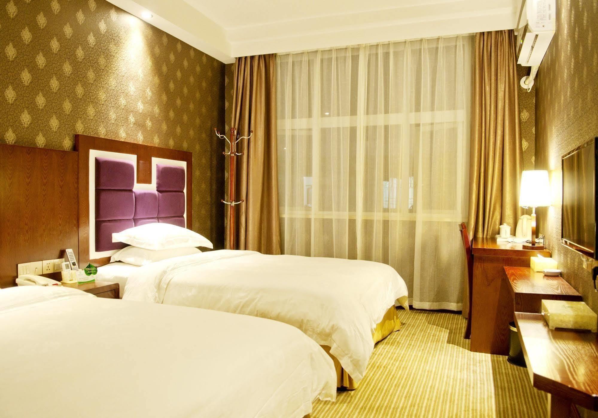 Yuwei Business Hotel Guilin Bagian luar foto