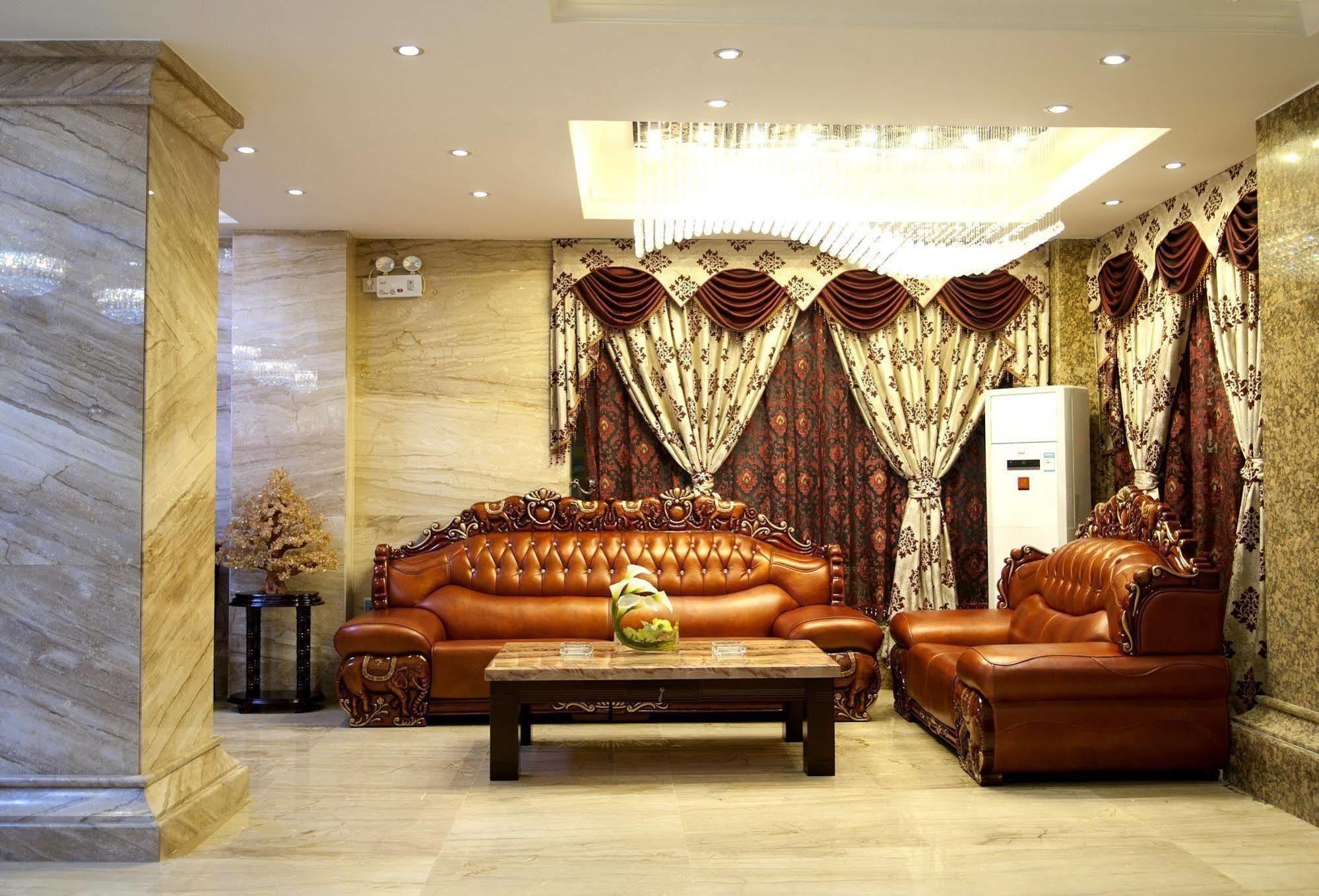Yuwei Business Hotel Guilin Bagian luar foto