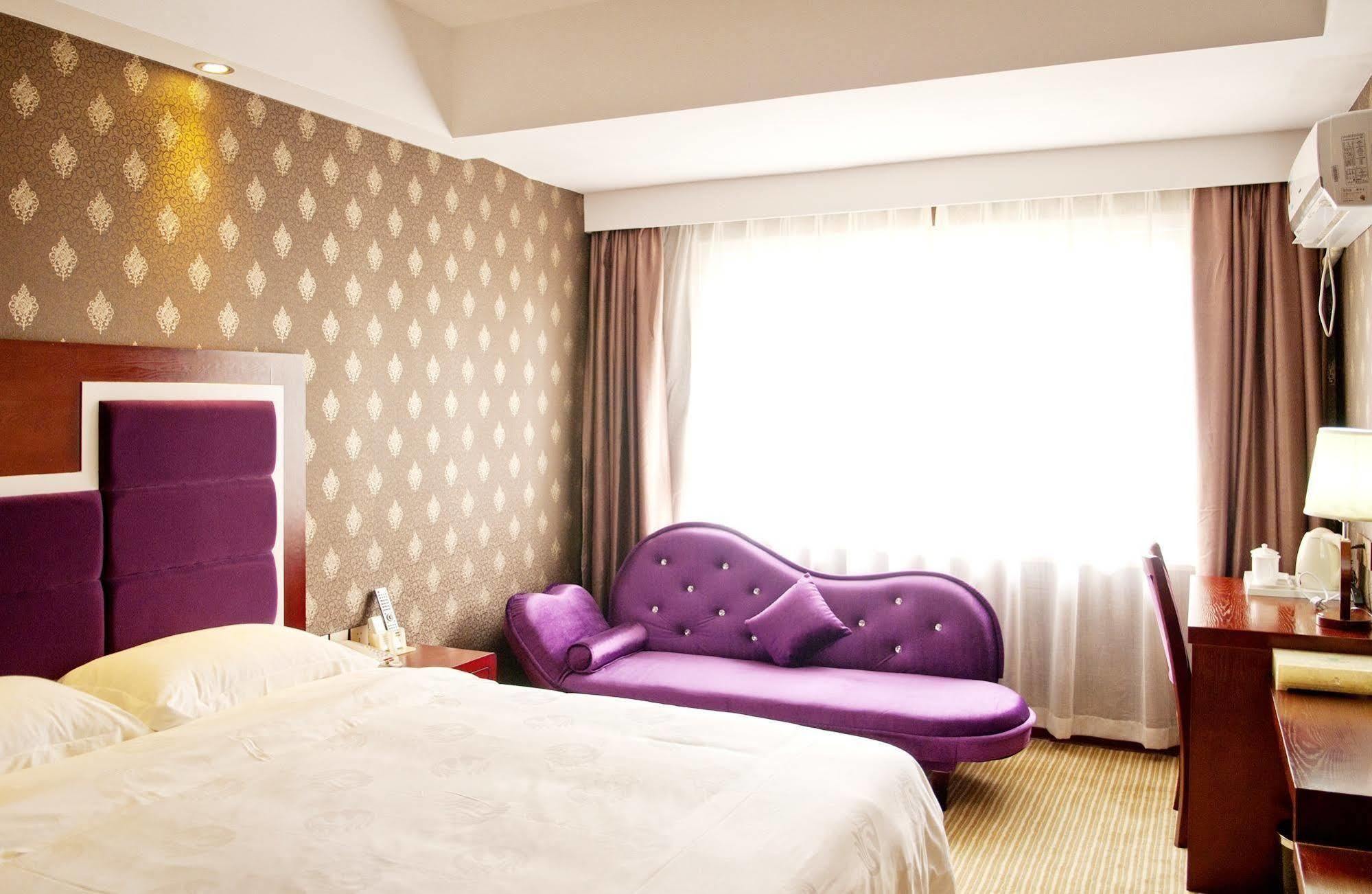 Yuwei Business Hotel Guilin Bagian luar foto